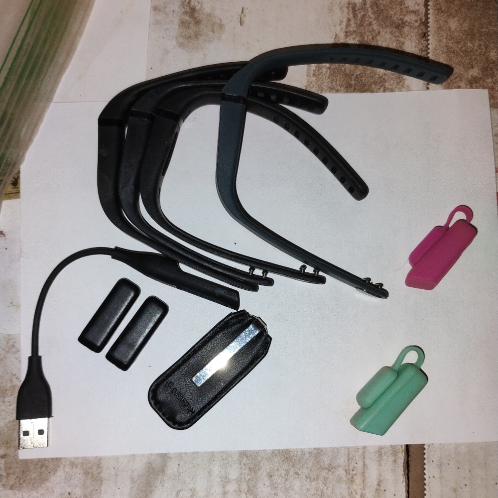 Fitbit Bundle Lot